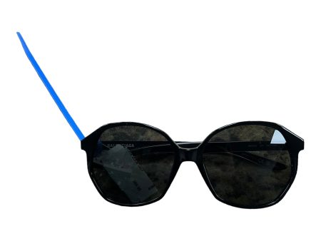 Sunglasses By Balenciaga  Size: 01 Piece Online