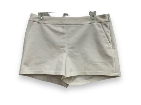 White Shorts Express, Size 10 Hot on Sale