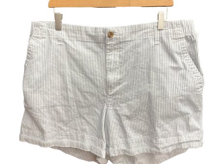 Striped Pattern Shorts Old Navy, Size 16 Discount