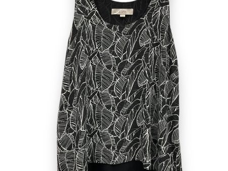 Black & White Blouse Sleeveless Loft, Size S For Sale