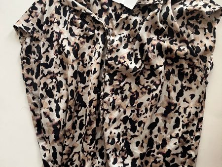 Animal Print Blouse Sleeveless Banana Republic, Size L on Sale