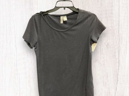 Blue Top Short Sleeve Basic Divided, Size M Online Hot Sale